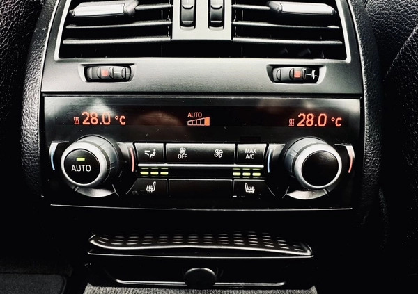 BMW Seria 5 cena 73900 przebieg: 198762, rok produkcji 2016 z Zwoleń małe 781